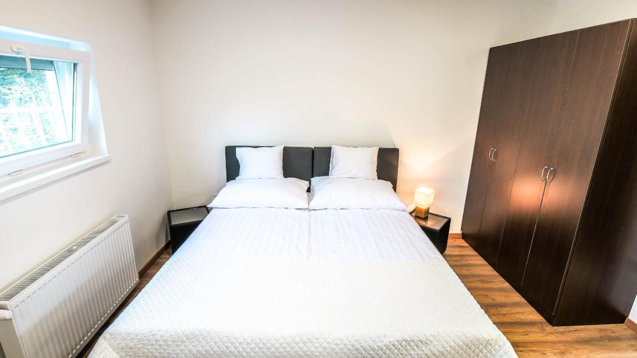 White Apartament *